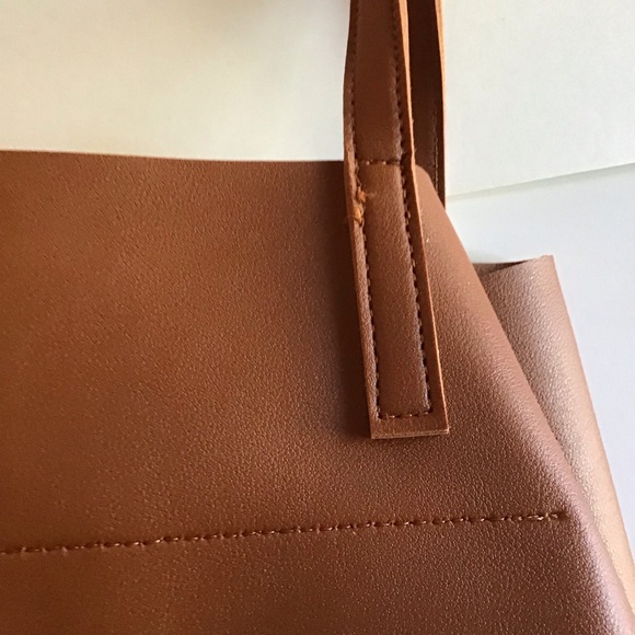 Henny & Lev Tote Bag in Cognac - Picture 7 of 7